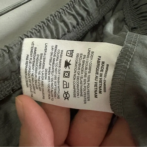 Nike Athletic Shorts in Forest Green Medium | Drawstring Loose Fit Back Pocket - Picture 10 of 13